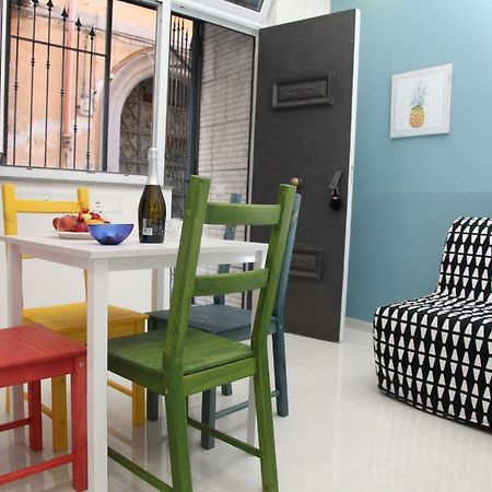 Casa Adamo Apartment เนเปิลส์ ภายนอก รูปภาพ