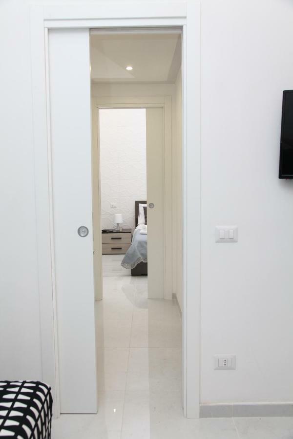 Casa Adamo Apartment เนเปิลส์ ภายนอก รูปภาพ