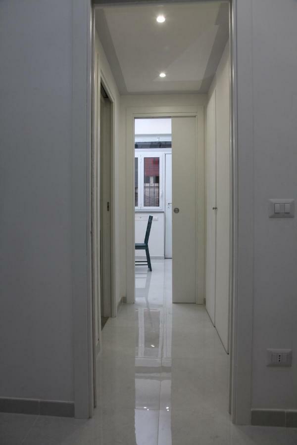 Casa Adamo Apartment เนเปิลส์ ภายนอก รูปภาพ